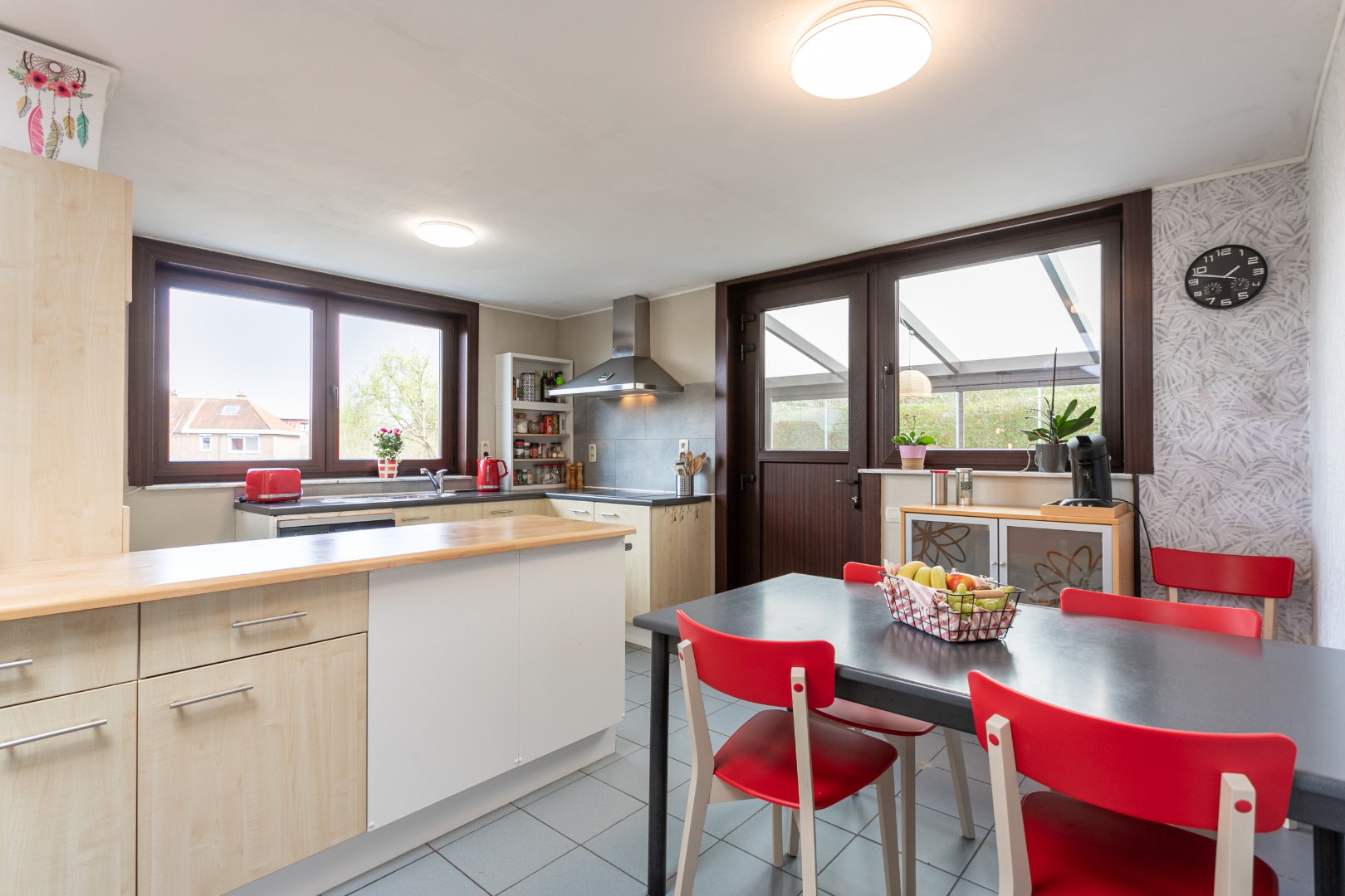 Instapklare gezinswoning met 3 slaapkamers, EPC C en ruime tuin in Buizingen 