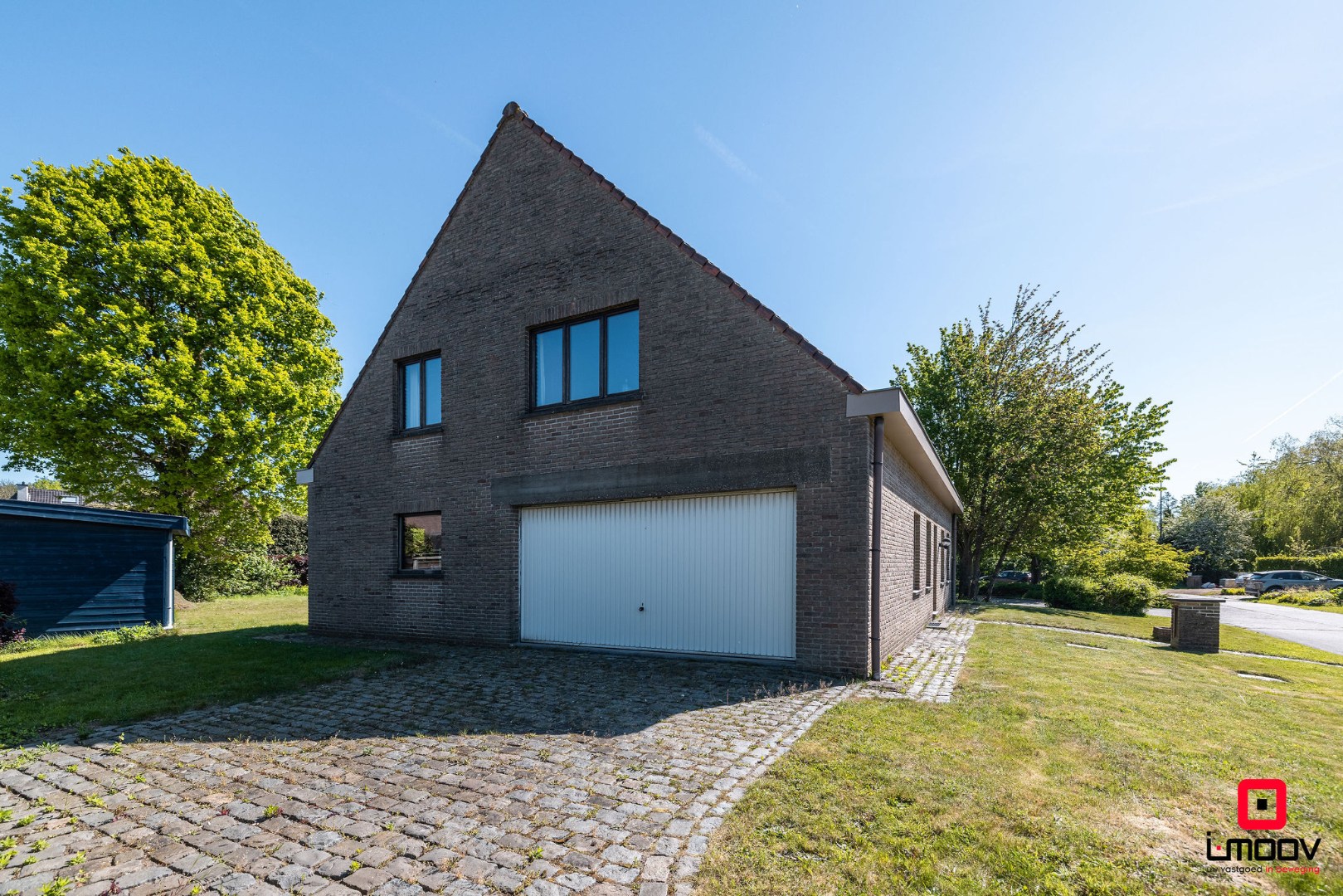 Karaktervolle villa met 4 slaapkamers in een groene en residentiële omgeving te Drongen 