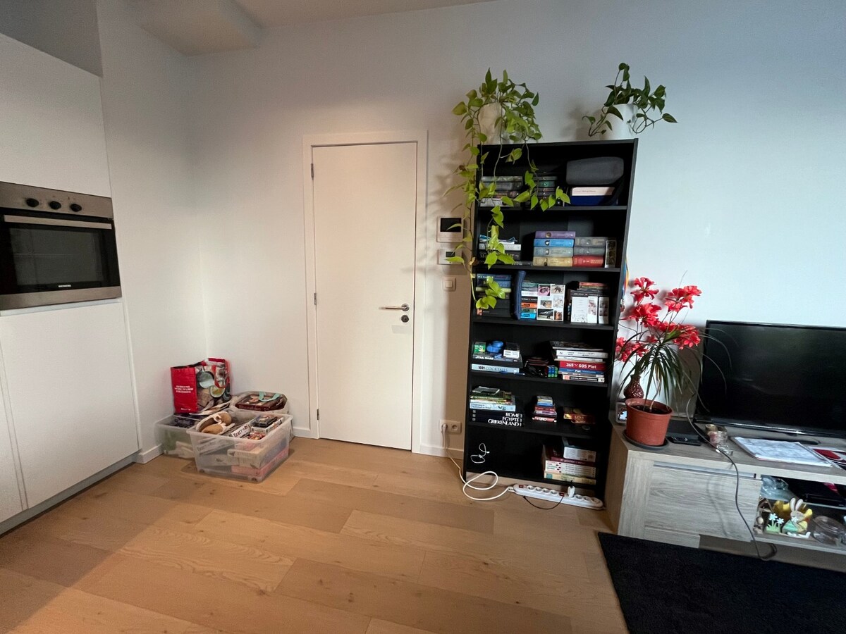 2 slpk-appartement incl. ondergrondse staanplaats ! 