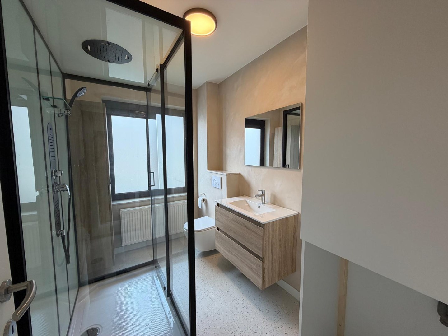 Gerenoveerd appartement met drie slaapkamers in centrum Kasterlee 