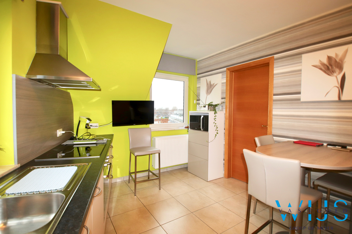 Instapklaar 3 slaapkamer appartement met terras te ERTVELDE ! 