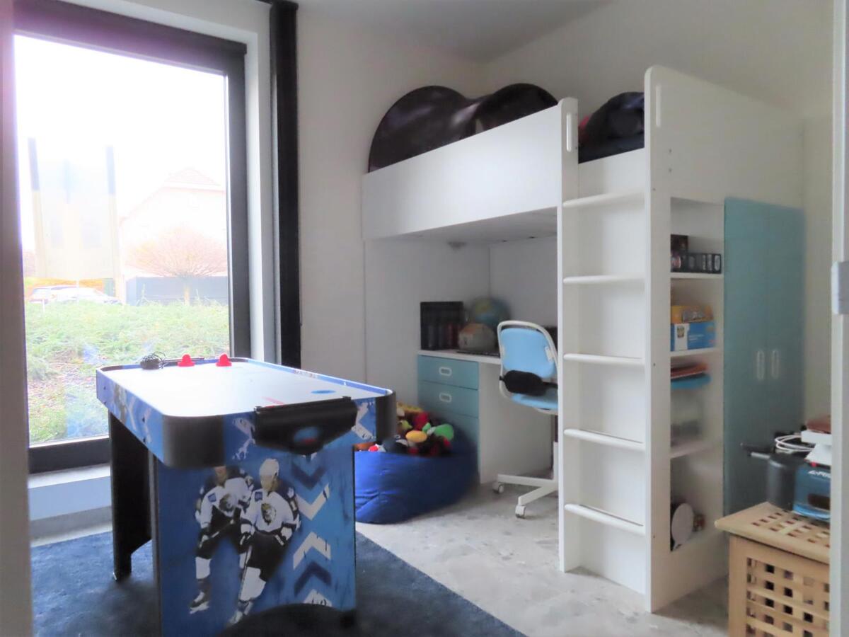 Gelijkvloers BEN - nieuwbouwappartement gelegen te Viversel. 