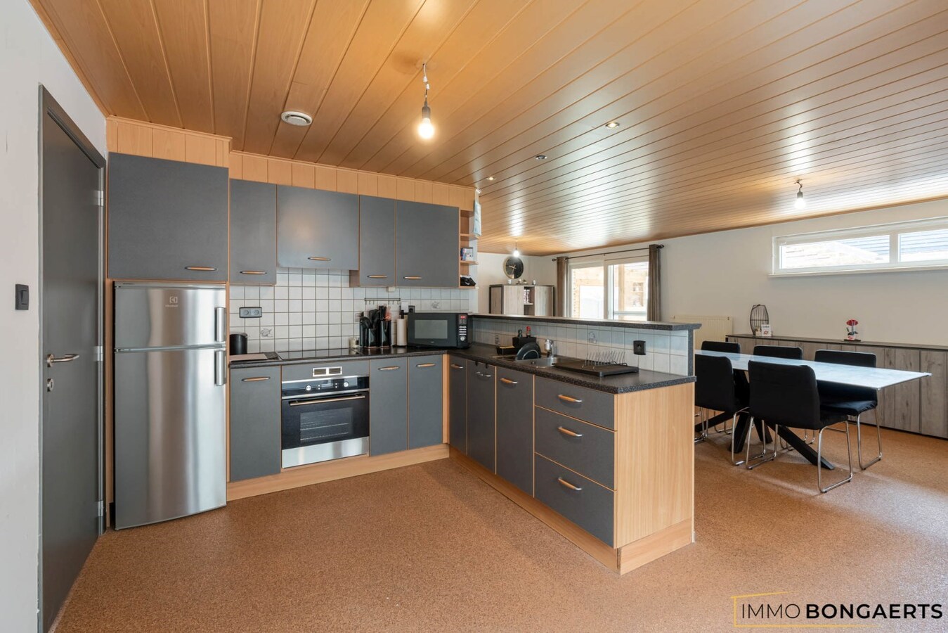 Ruime bungalow met drie slaapkamers 