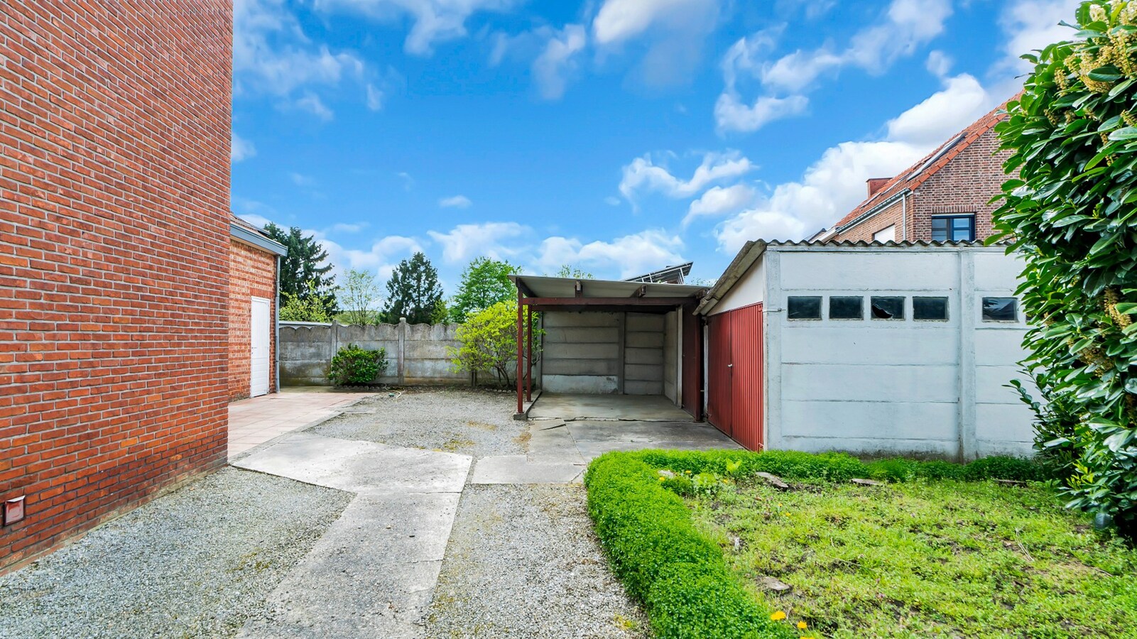 LINDEN - open bebouwing op 6a57 