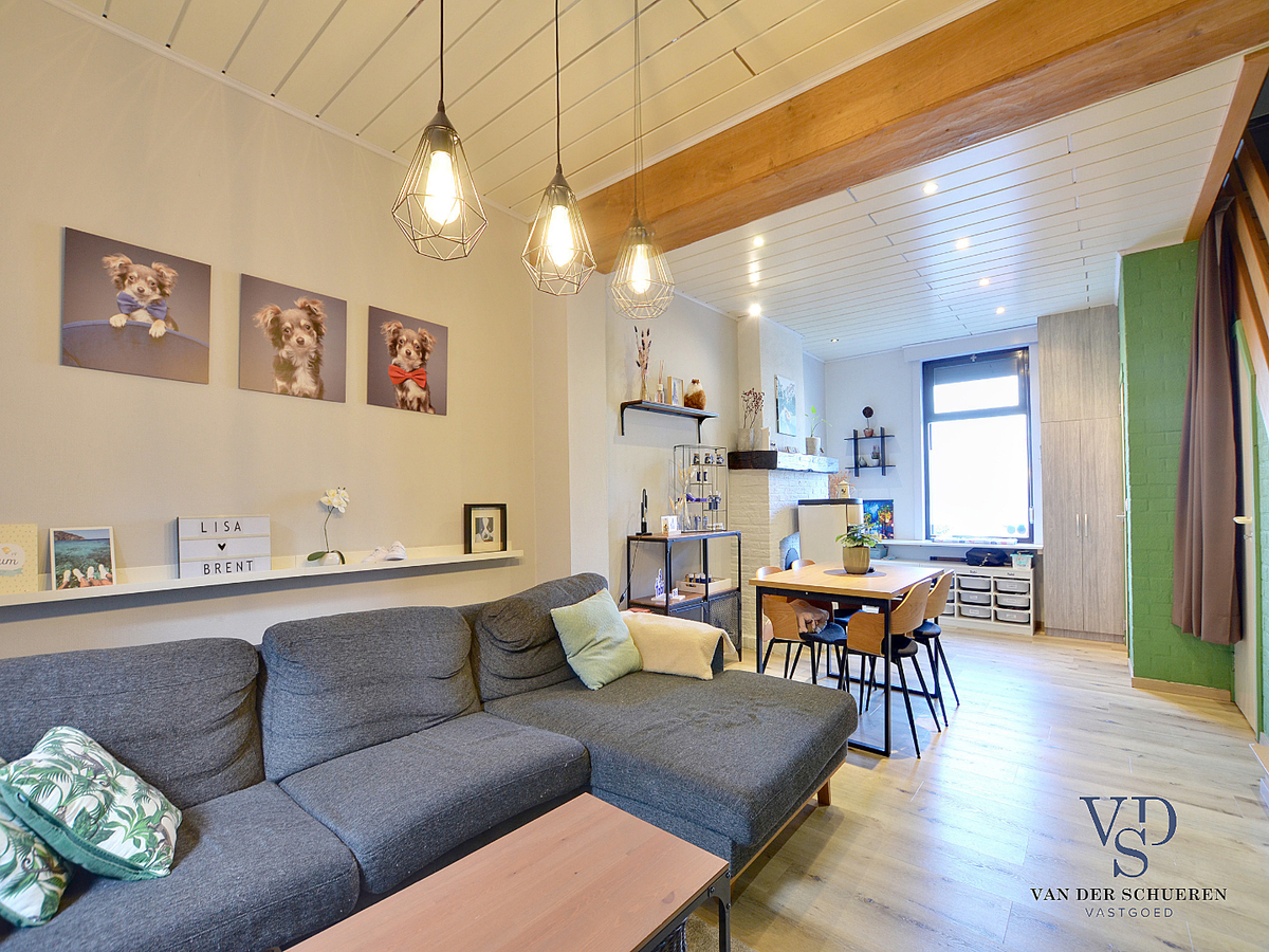 Instapklare woning in hartje Gavere. 