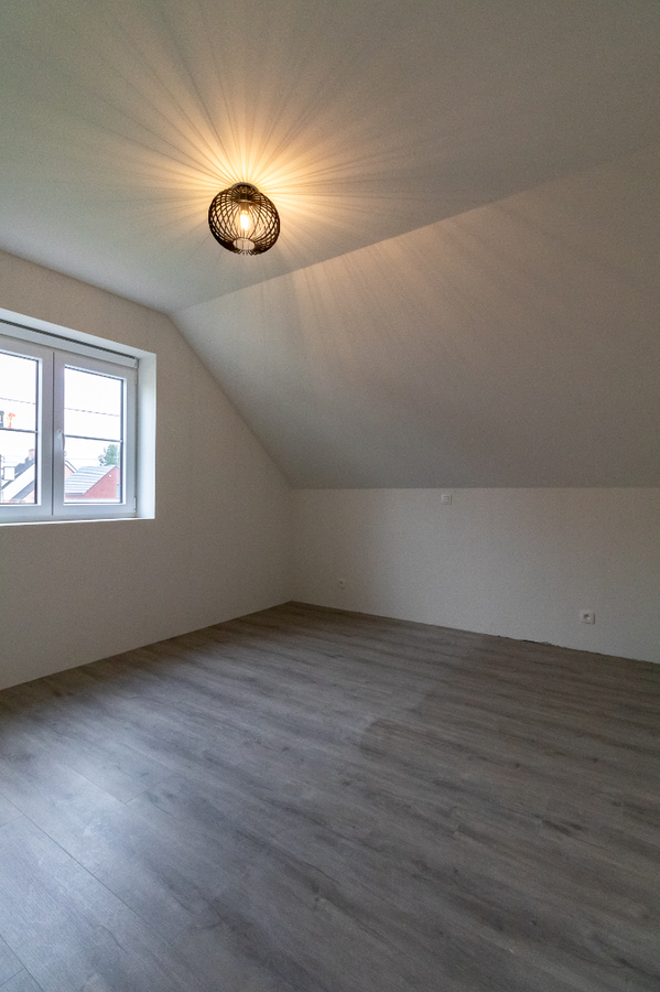 Prachtige nieuwbouwwoning met 3 slaapkamers op centrale ligging te Torhout 