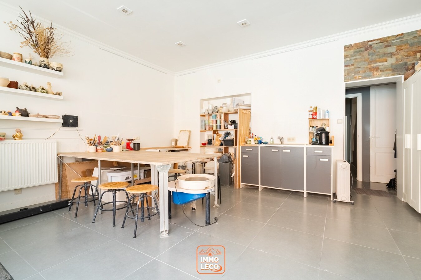 Grande maison avec surface commerciale, en plein centre-ville, COUP DE COEUR absolu ! 