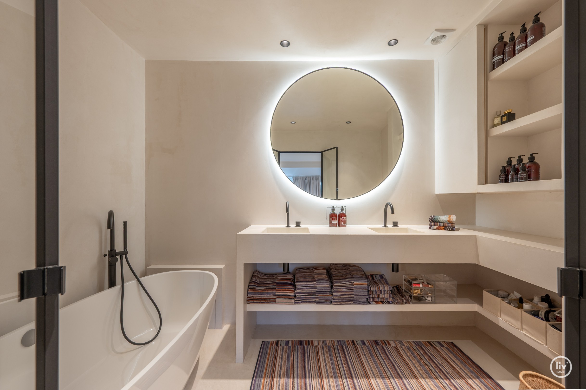 Exclusieve koppelvilla met verfijnde afwerking op toplocatie in het Zoute 