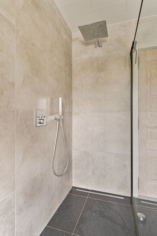 Gerenoveerde woning in het centrum van Moregem 