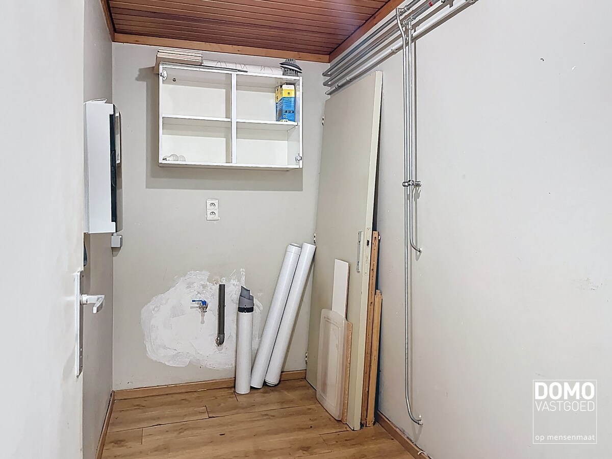 APPARTEMENT MET TERRAS IN HET CENTRUM VAN KERMT 