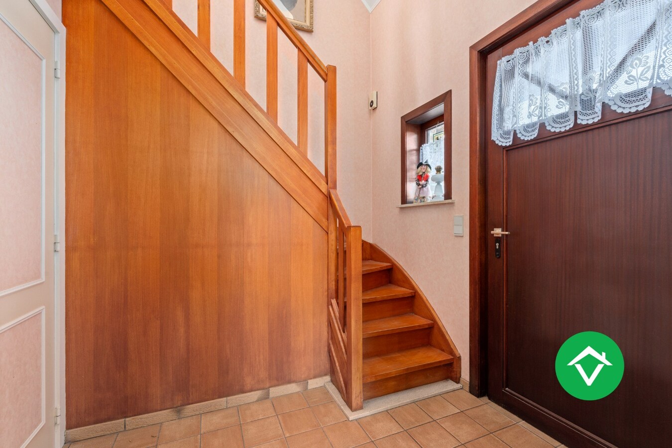 Rustig gelegen alleenstaande woning met 3 slaapkamers en garage te Nieuwpoort 