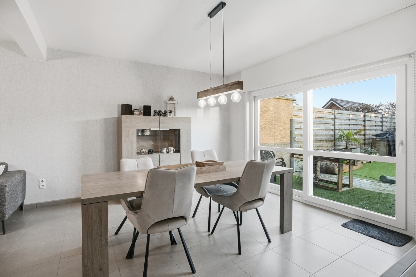 Energiezuinige gezinswoning in een rustige, kindvriendelijke woonwijk in centrum Houthulst 