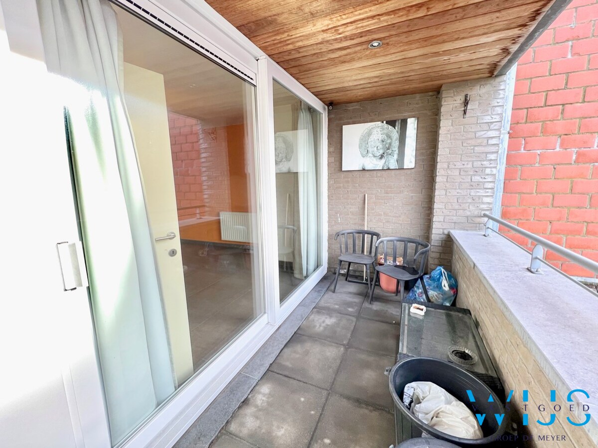 Energiezuinig 2 slaapkamerappartement met garage te Rieme! 