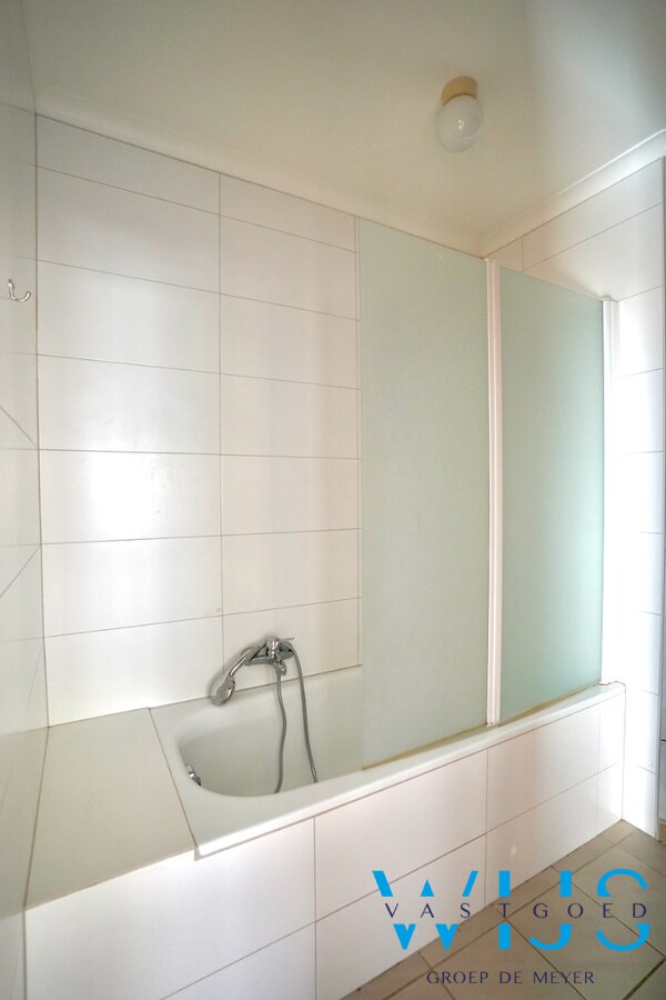 Instapklaar tweeslaapkamer appartement te Gent ! 