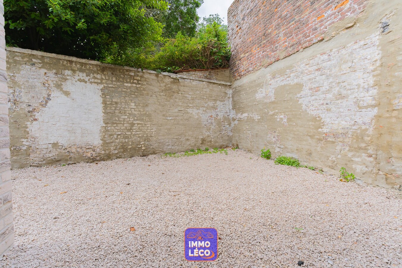 Maison rénovée en 2024, dans le centre. 