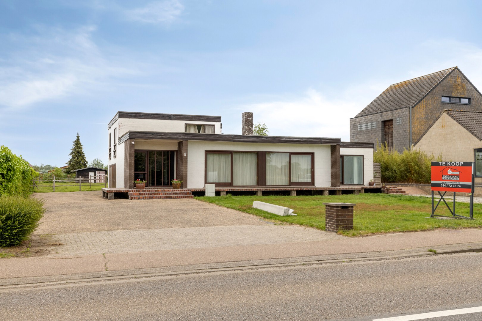 Ruime gezinswoning met 4 slpk. op een perceel van 3.206 m² in Geel 