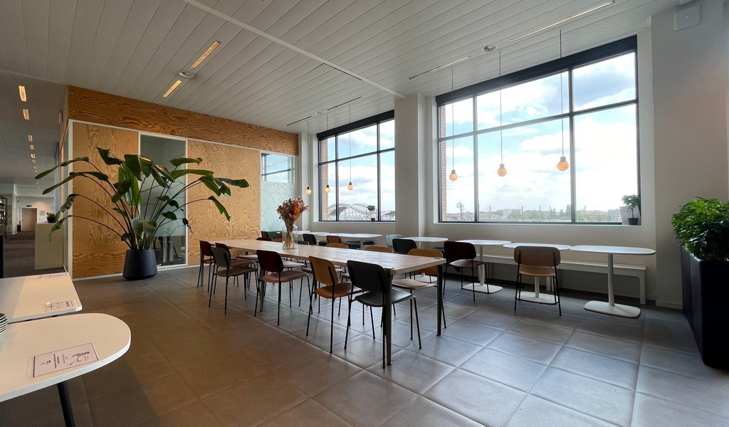 Full-service kantoren in Elephantus aan station Mechelen