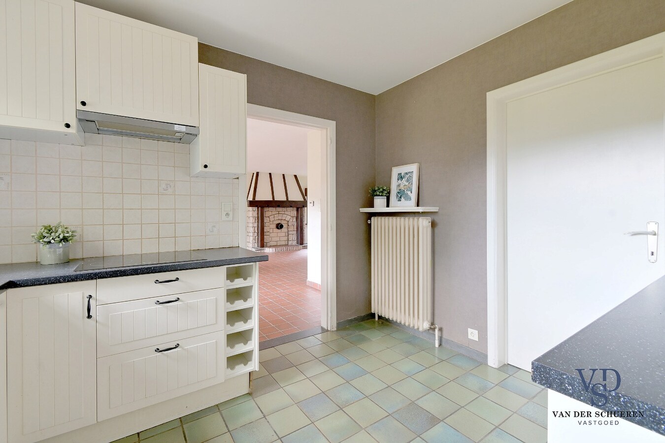 Degelijk, ruime villa. 