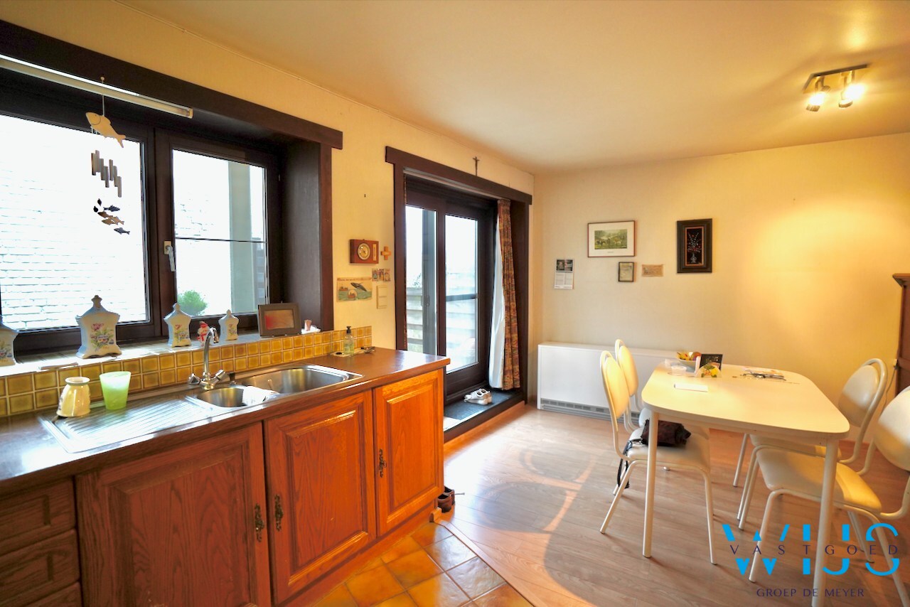 Praktisch appartement met 2 slaapkamers in hartje Evergem ! 