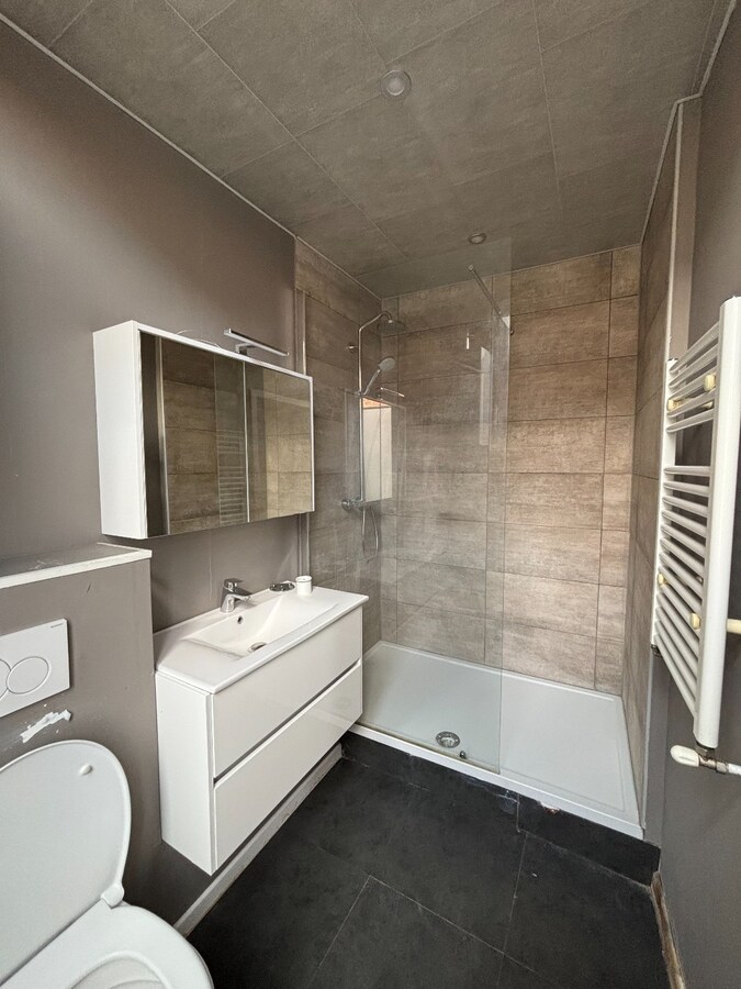 Importante visibilité pour cet immeuble de caractère 