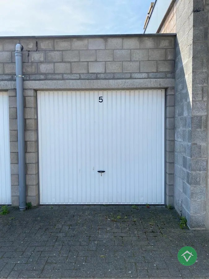 Verrassende rijwoning met 3 slaapkamers en garage te Oostende 