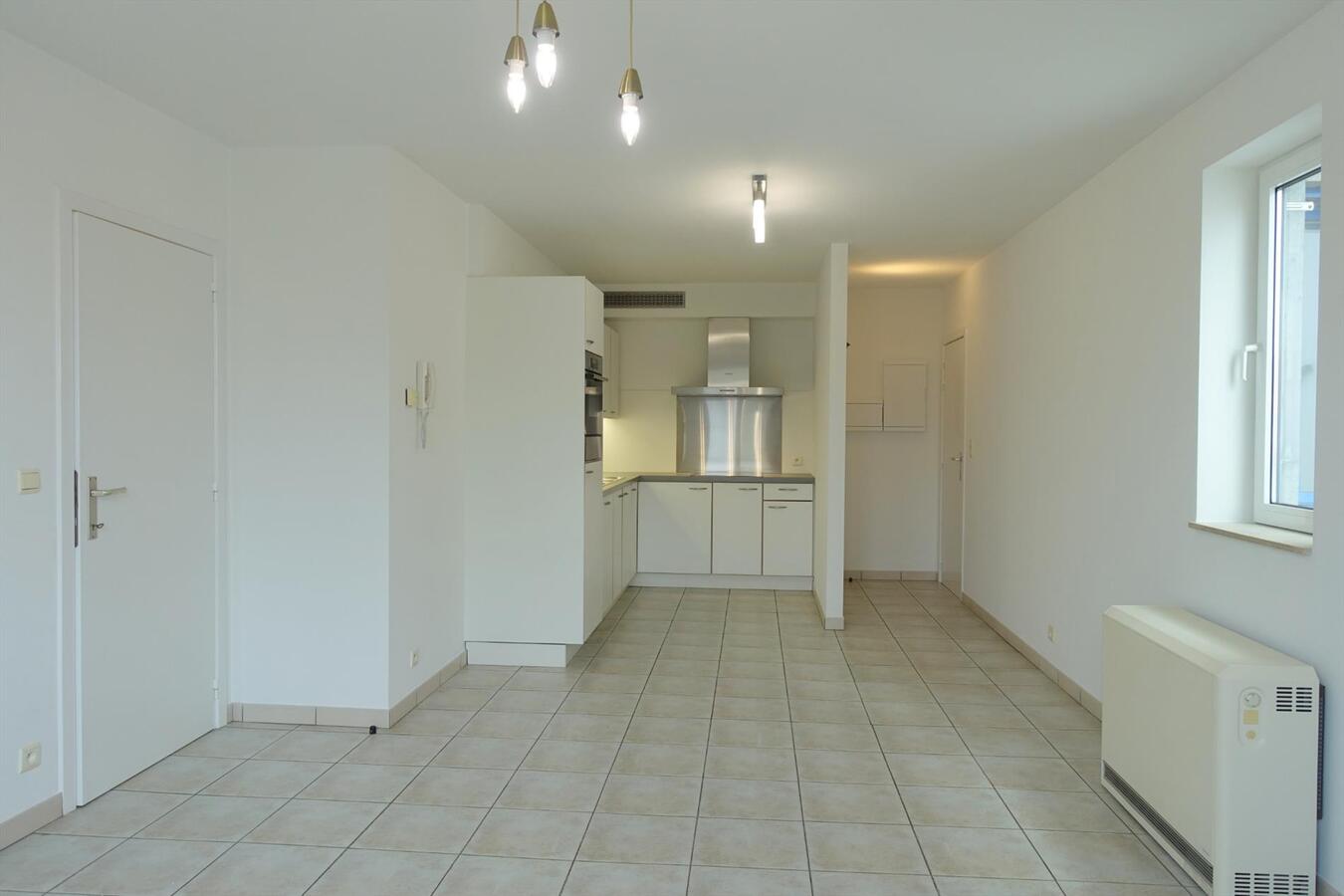 Lichtrijk appartement nabij centrum 