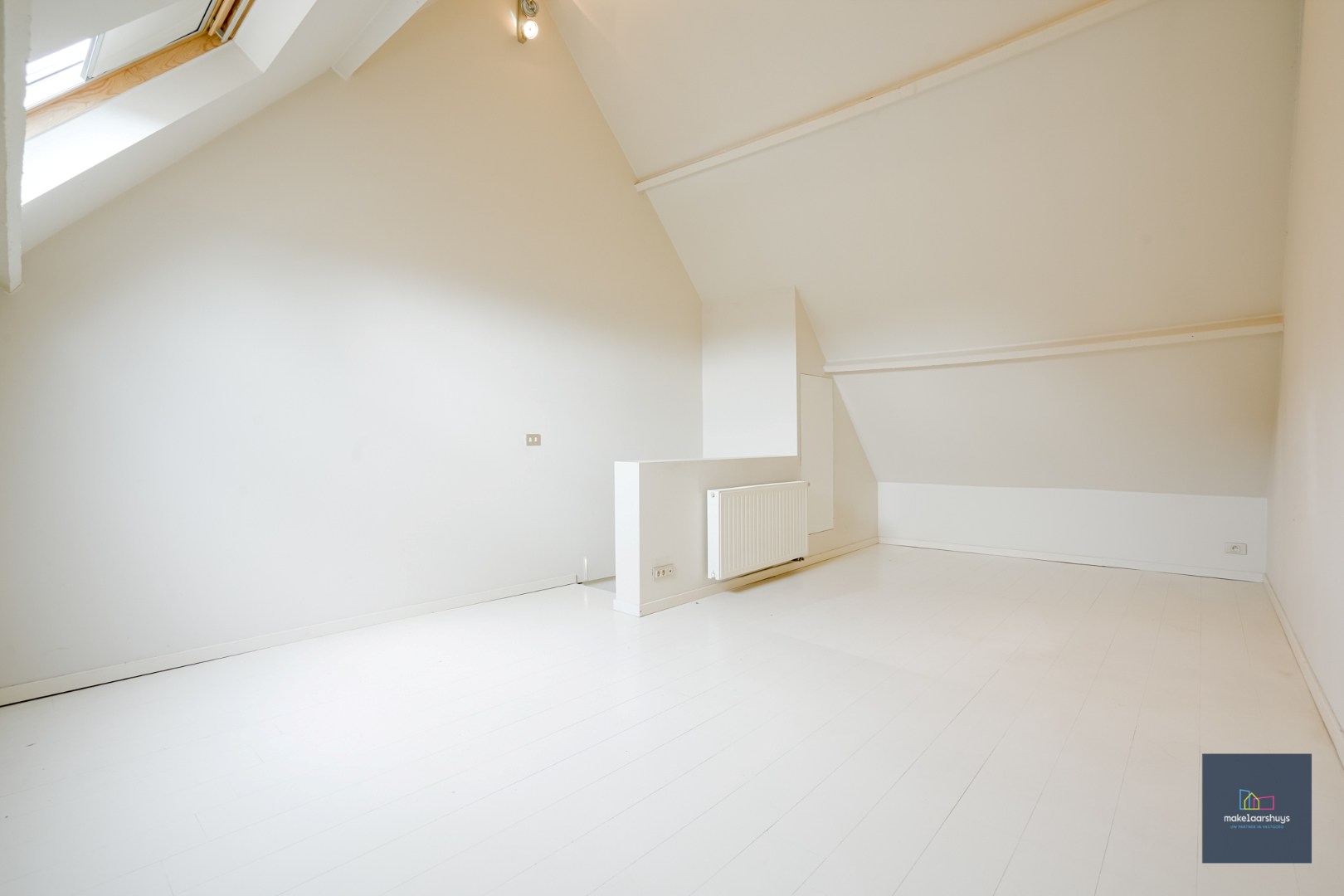 INSCHRIJVEN Instapklare woning MET garage te Gentbrugge 