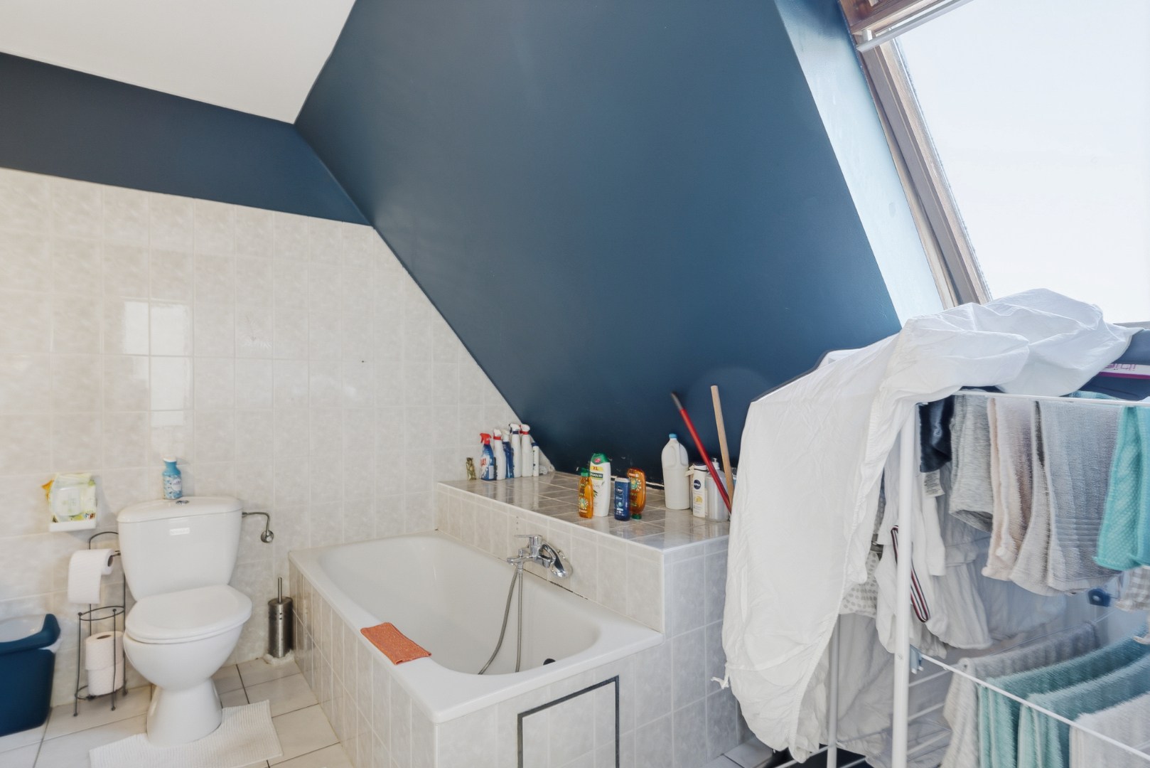 Twee slaapkamer duplexappartement te huur in centrum Oudenburg 