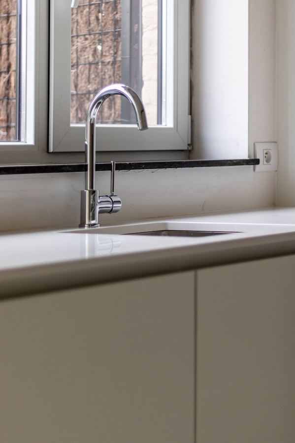 LICHTRIJKE MODERNE HALFOPEN NIEUWBOUWWONING TE OOSTDUINKERKE 