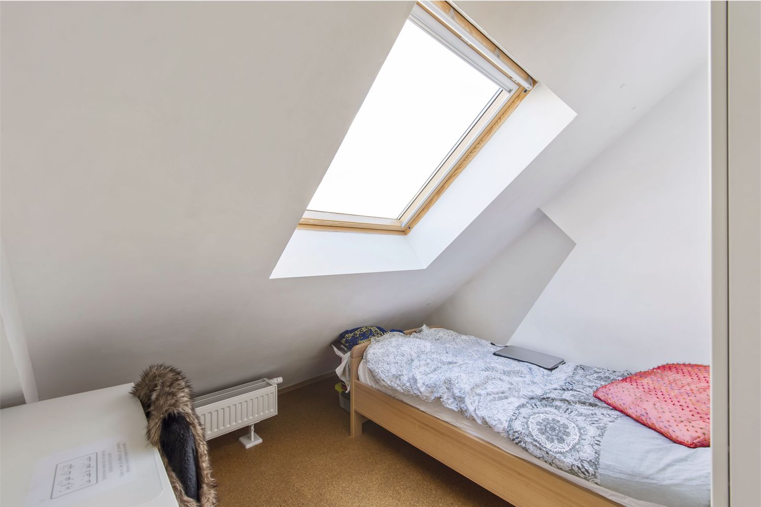 Zeer ruime woning op gunstige locatie 