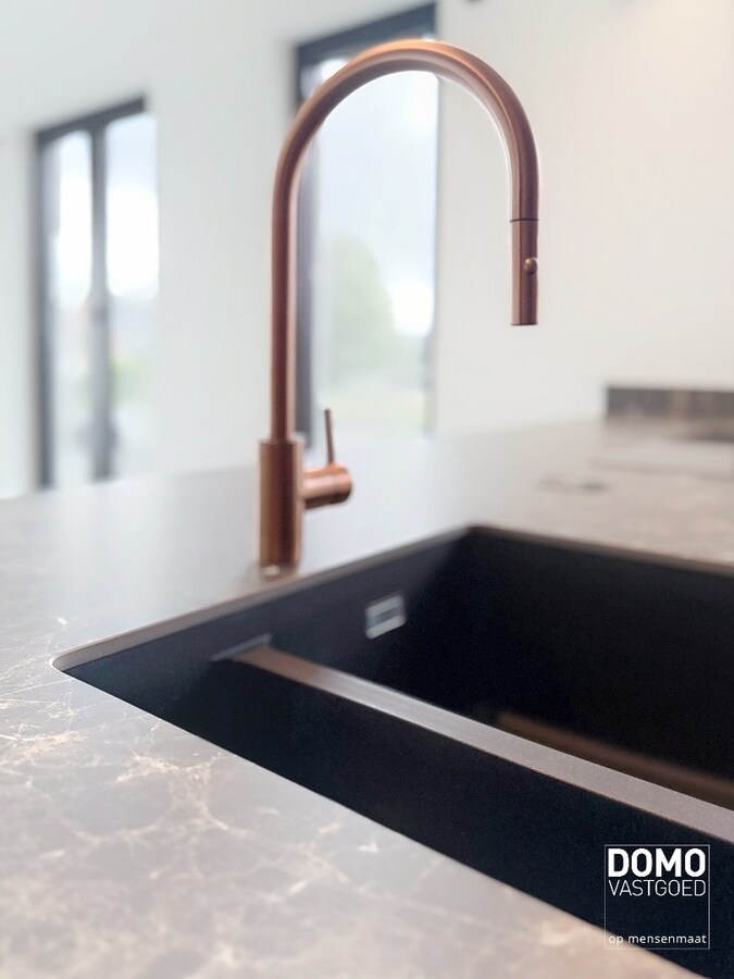 high-end volledig afgewerkte instapklare appartementen. 
