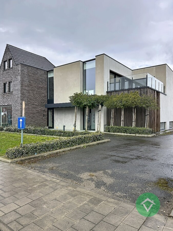 Prachtig dakappartement te Koekelare. 