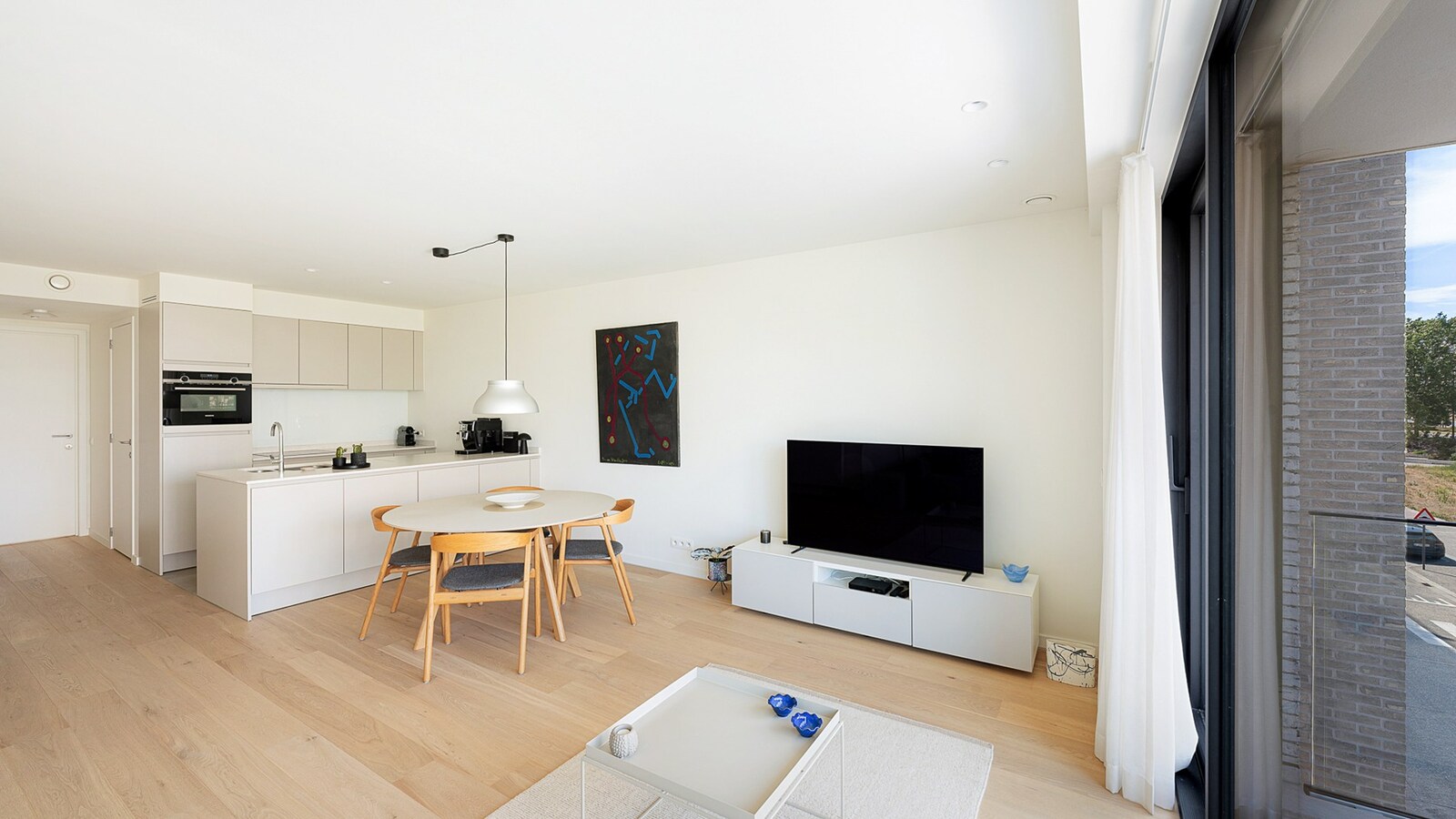 Subliem recent appartement (2020) op toplocatie op slechts 300 meter van de zeedijk te Heist 