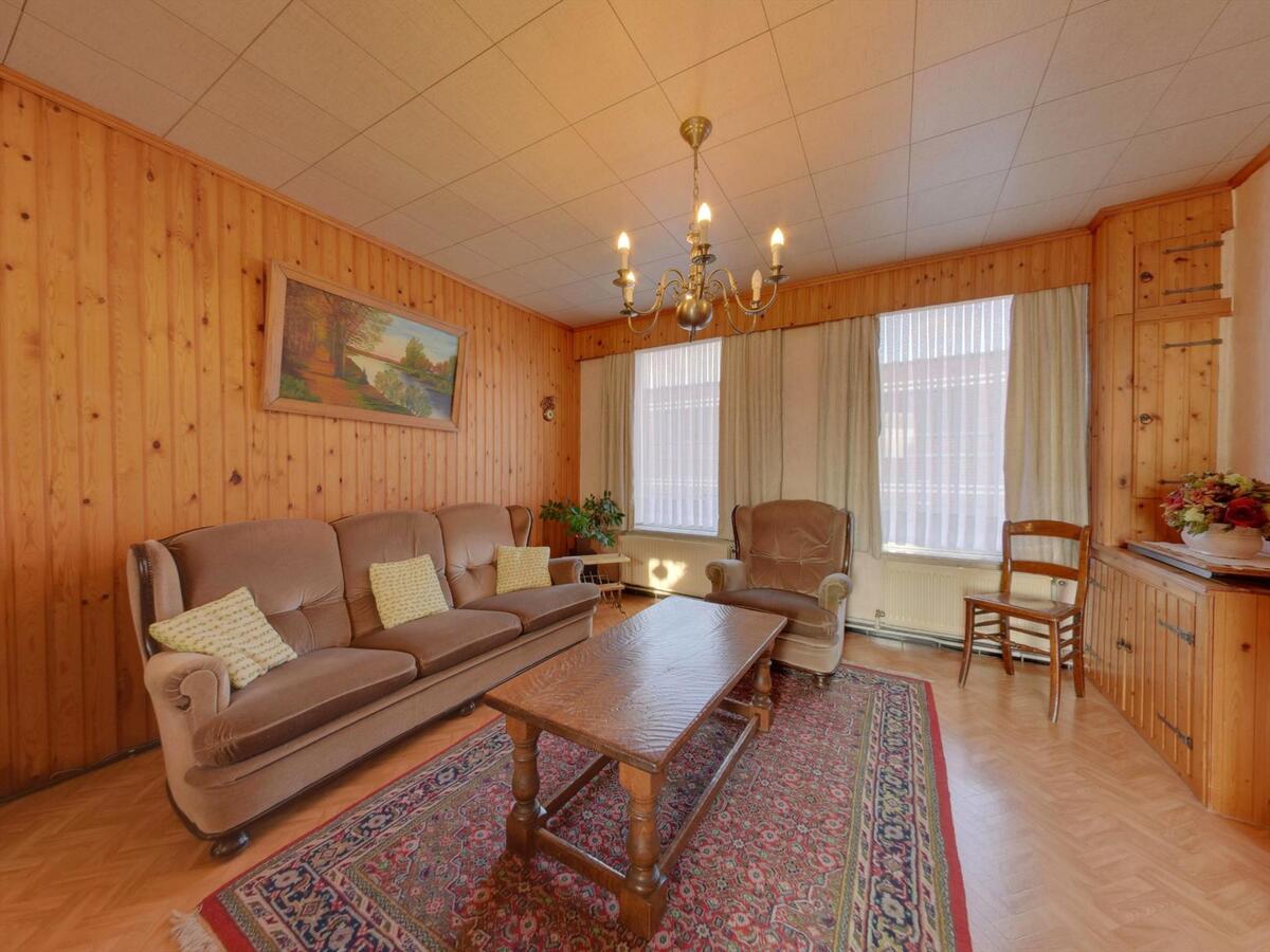 Ruime rijwoning in het gezellige Stalhille 