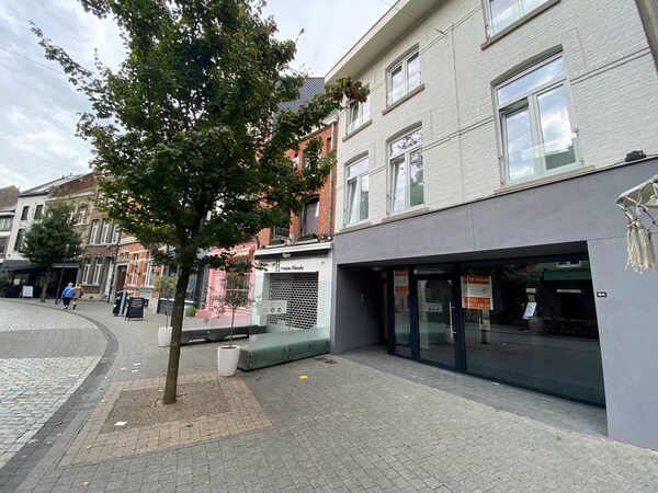 Verhuurd commerciële winkel - Hasselt
