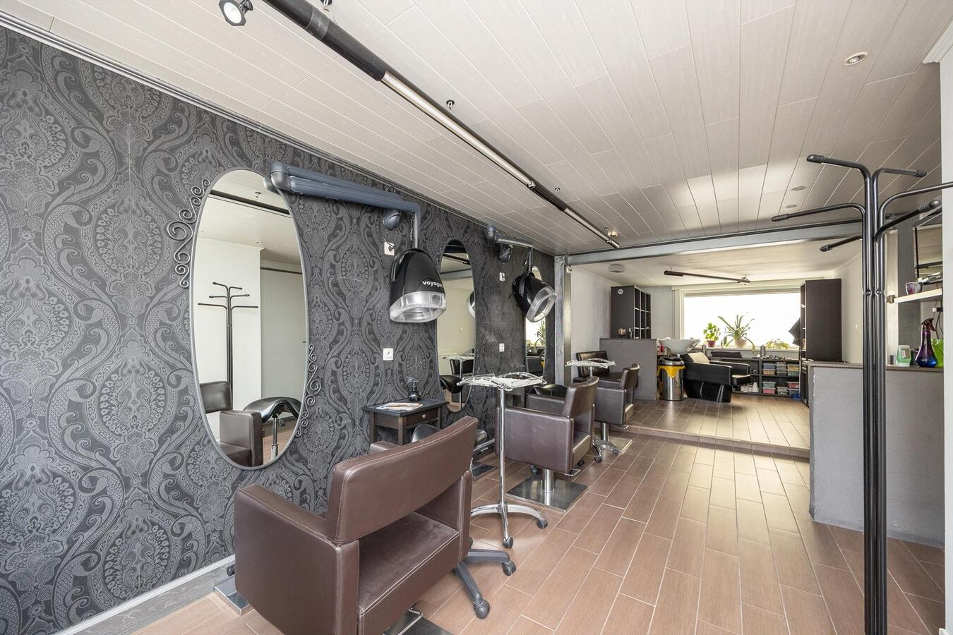 Ruime HOB met garage op een rustige locatie te Schelle! 