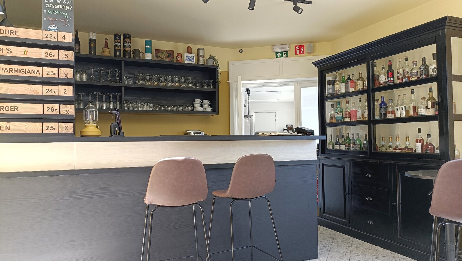 Prachtig gerestaureerde horecazaak in Oud-Heverlee (Blanden) 