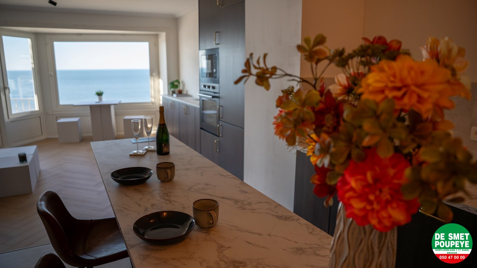 Prachtig gerenoveerd appartement op de zeedijk 