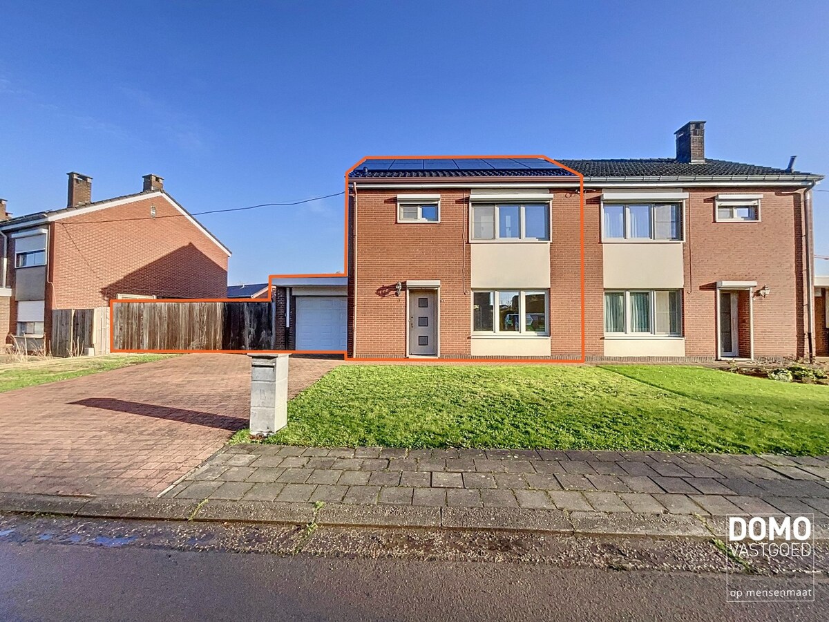GERENOVEERDE WONING MET 3 SLAAPKAMERS, GARAGE EN TUIN TE KURINGEN 