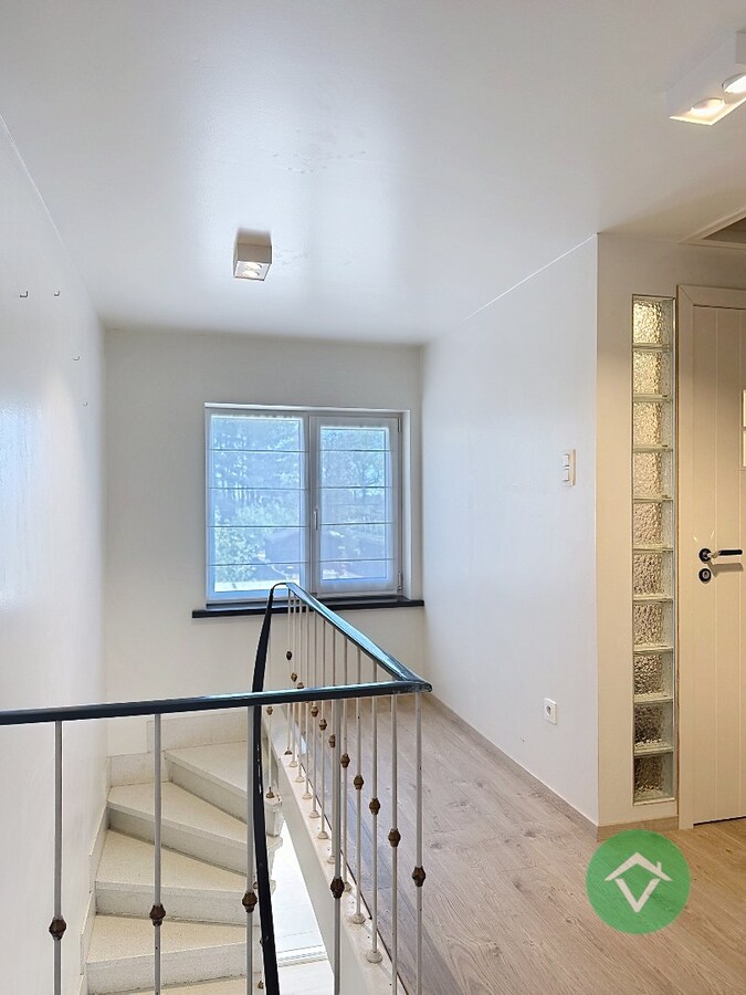 Instapklare woning met 3 slaapkamers en tuin te Eernegem 