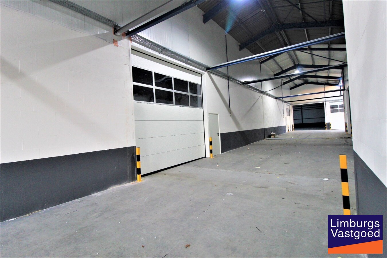 TRUDONIS - KMO UNIT 8 - 133 m² - sectionaal poort - nabij N79 