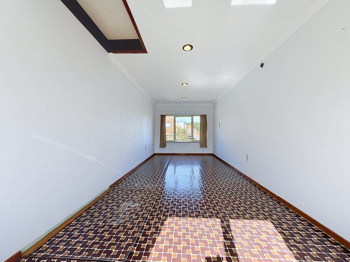 Ruime woning in de pittoreske dorpskern van St-Goriks-Oudenhove 