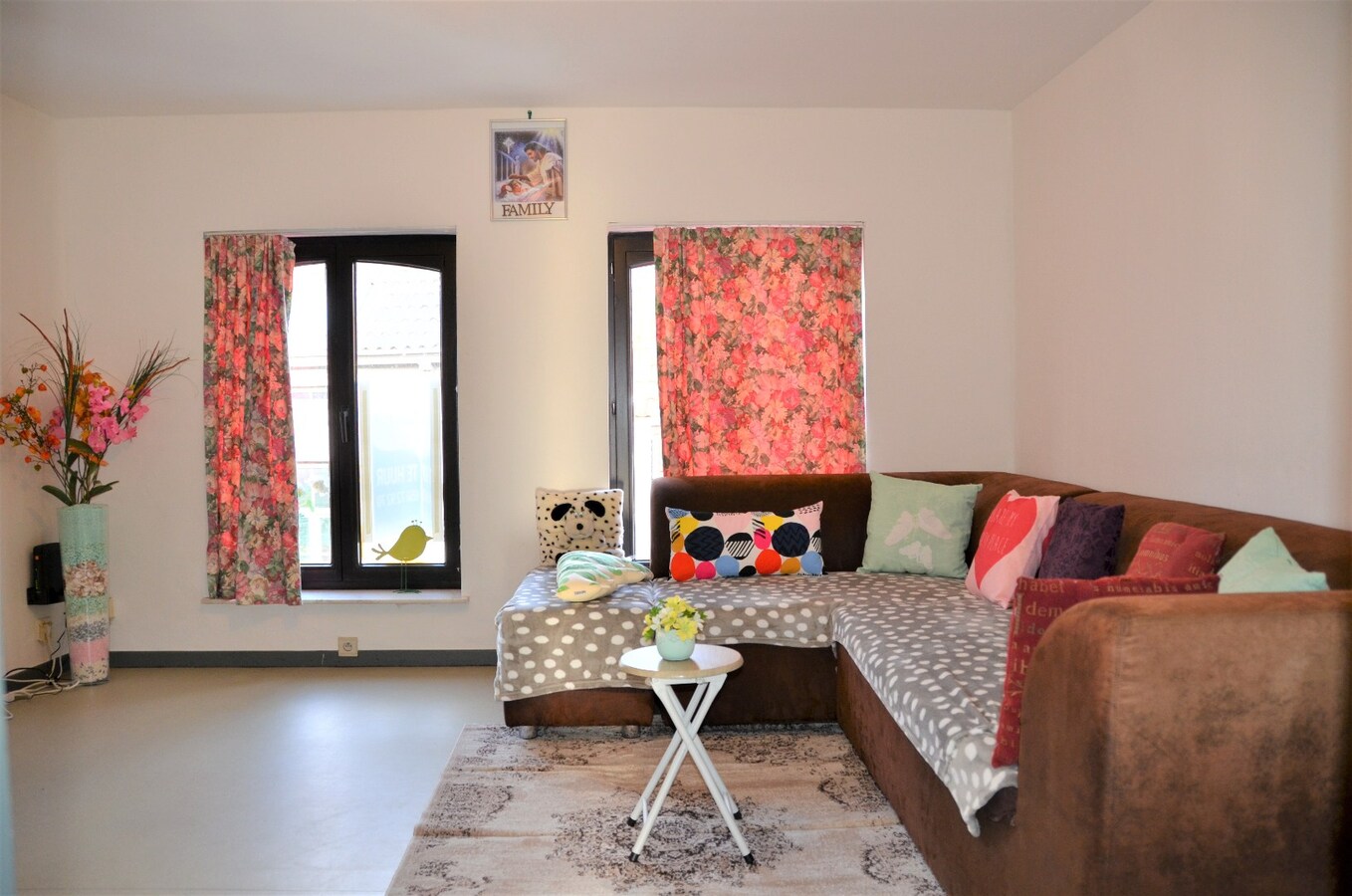 Investeringseigendom: Handelshuis met 2 verhuurde studio’s – 6% rendement 