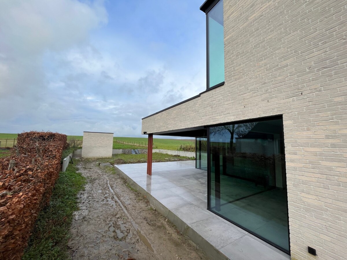 Exceptionele, moderne nieuwbouwwoning 