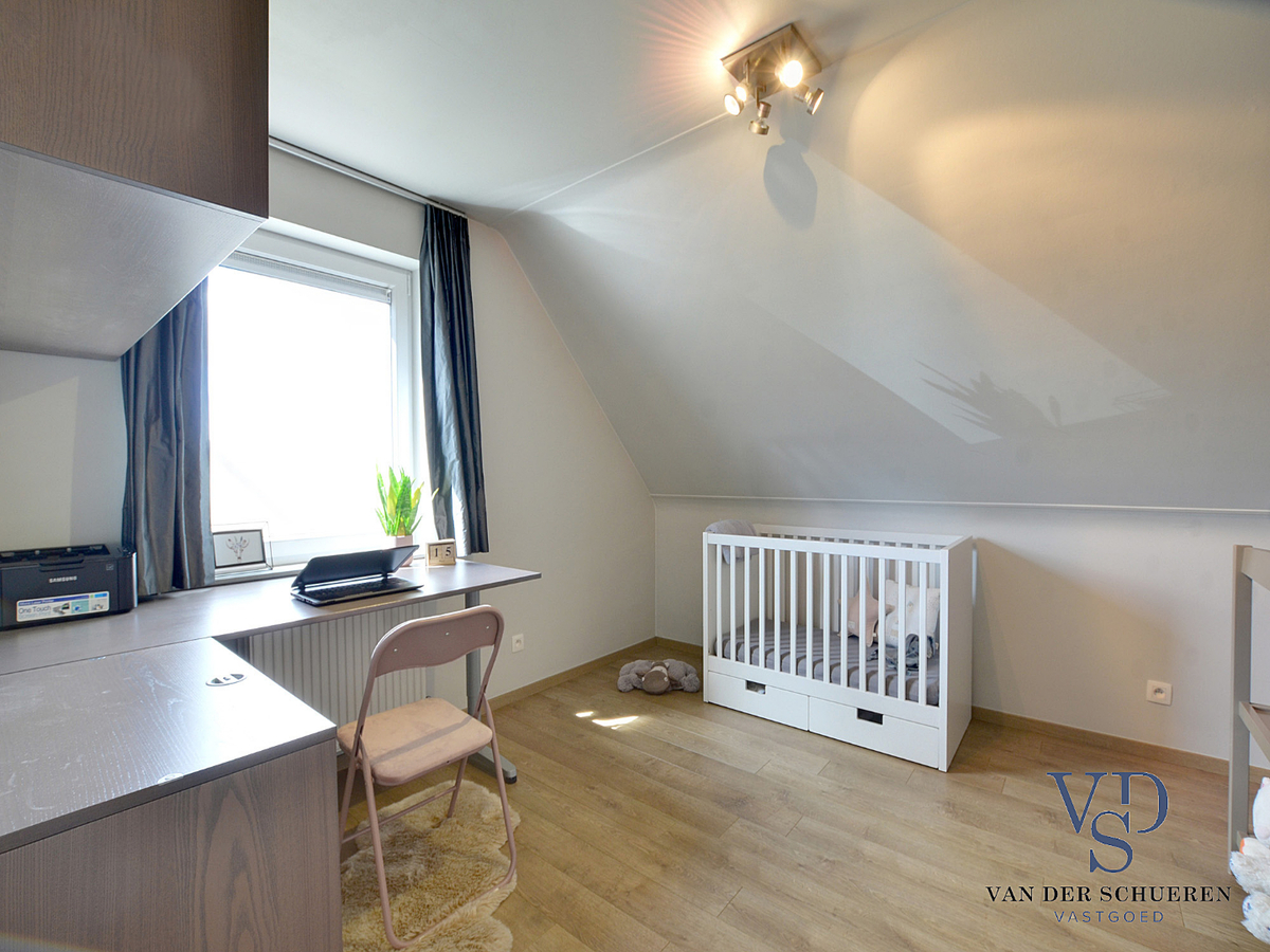 Eigentijdse, energiezuinige Open Bebouwing. Tijdloos én praktisch ! 