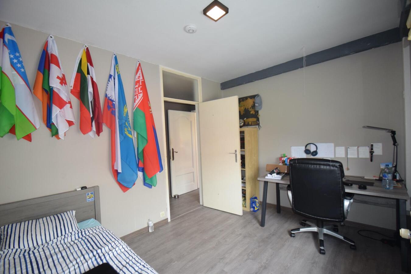 Bijzonder rustig doch goed bereikbare bungalow op 587 m² grond, gelegen tussen kleine en grote ring 