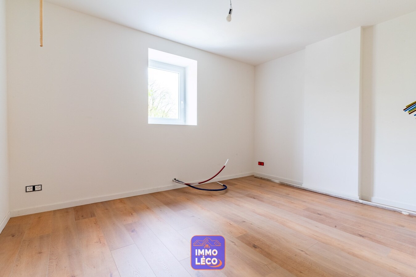 Maison rénovée en 2024, dans le centre, jardin et garage 