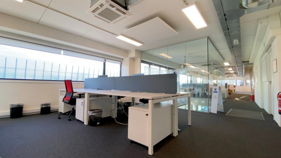 Recente kantoren en magazijnen te huur in Westpoort Zwijndrecht