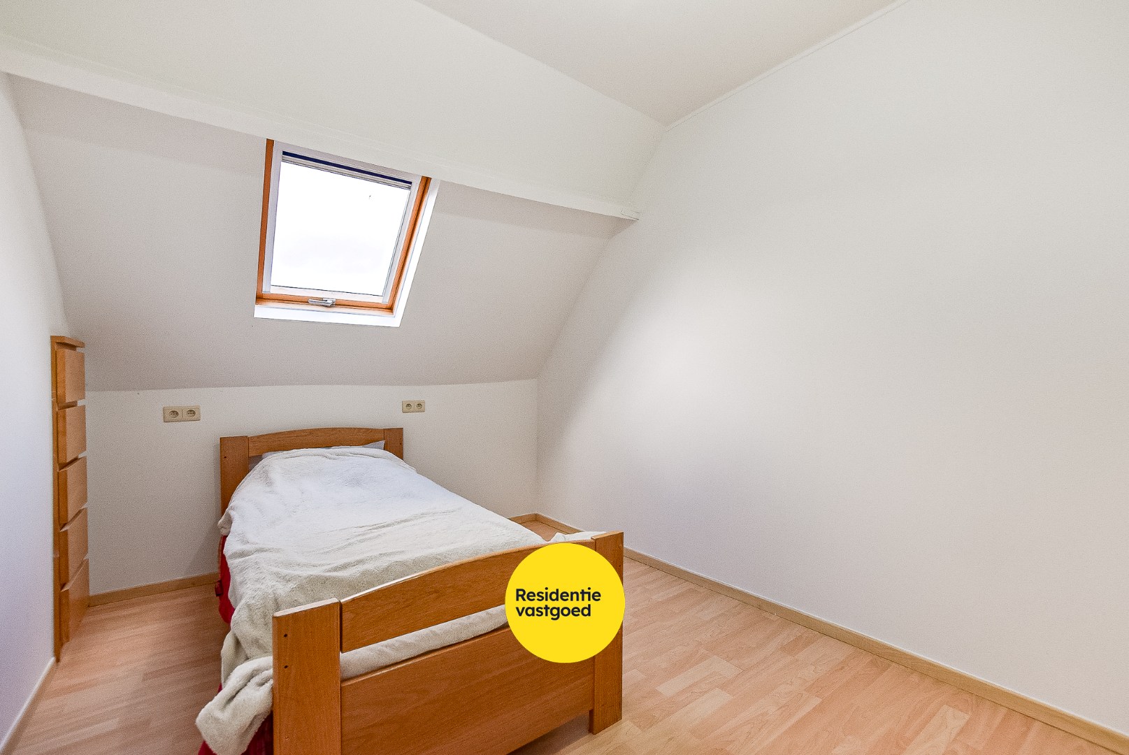 Gezellige halfopen woning met tuin en parking 