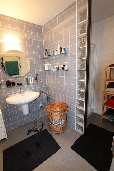 VERKOCHT IN UW BUURT ! 